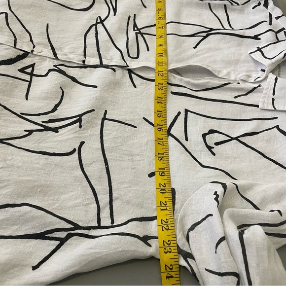 Finley Linen Tunic L White Black Line Art Print Minimalist Boho Lagenlook Top - Picture 9 of 11